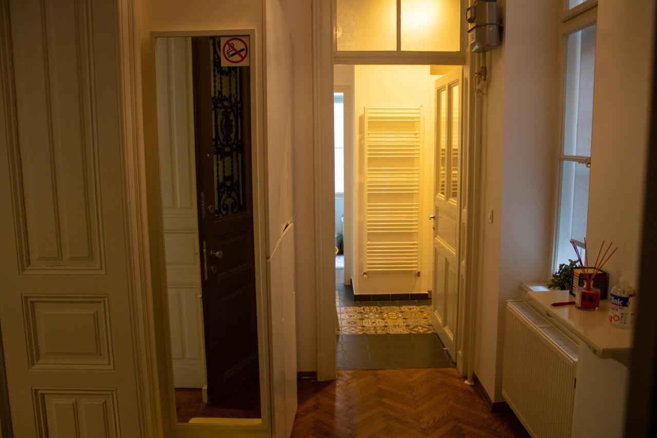 Main Street Apartment Mila , 3 Rd Floor ザグレブ エクステリア 写真