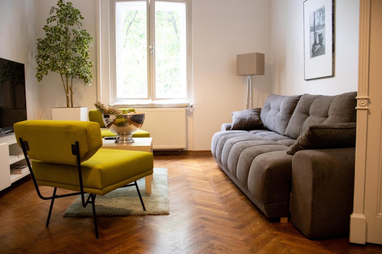 Main Street Apartment Mila , 3 Rd Floor ザグレブ エクステリア 写真